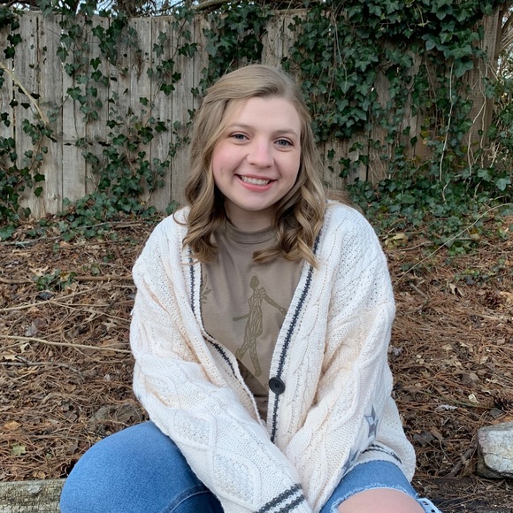 Meet your Posher, Peyton - Picture 1 of 1